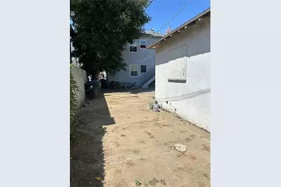 14736 Gilmore, Van Nuys, CA 91411 - Photo 13