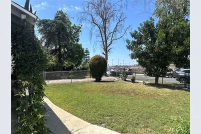 14736 Gilmore, Van Nuys, CA 91411 - Photo 3