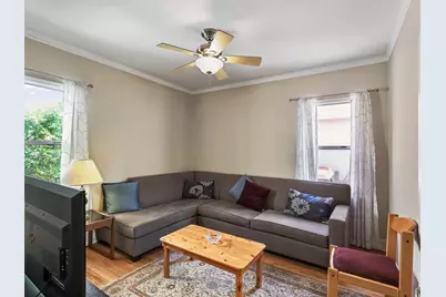945 Rosemount, Glendale, CA 91207 - Photo 29