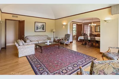 945 Rosemount, Glendale, CA 91207 - Photo 15