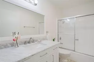 251 W Dryden St, Glendale, CA 91202 - Photo 29