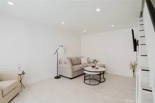 251 W Dryden St, Glendale, CA 91202 - Photo 13