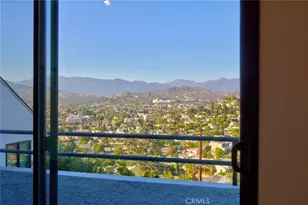 1425 Columbia Dr, Glendale, CA 91205 - Photo 41
