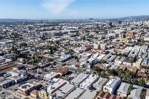 1716 Winona Blvd, Los Angeles, CA 90027 - Photo 25