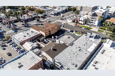 1716 Winona Boulevard, Los Angeles, CA 90027 - Photo 15