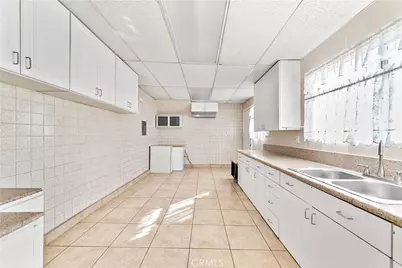 1716 Winona Boulevard, Los Angeles, CA 90027 - Photo 41