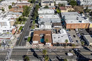 1716 Winona Blvd, Los Angeles, CA 90027 - Photo 21