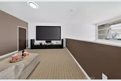 250 N First Street #524, Burbank, CA 91502 - Photo 67