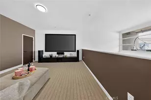 250 N First Street, Burbank, CA 91502 - Photo 67