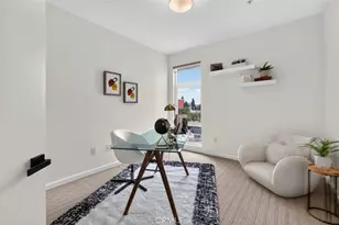 250 N First Street, Burbank, CA 91502 - Photo 31