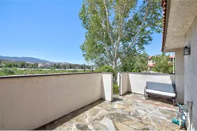 27610 Nugget Drive #1, Canyon Country, CA 91387 - Photo 43