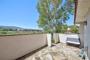 27610 Nugget Dr, Canyon Country, CA 91387 - Photo 43
