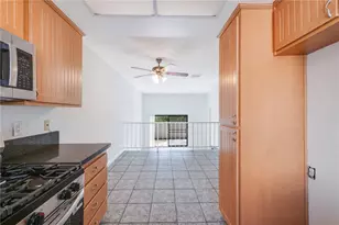 27610 Nugget Dr, Canyon Country, CA 91387 - Photo 17