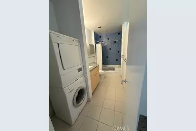 1100 Wilshire Boulevard #2601, Los Angeles, CA 90017 - Photo 9