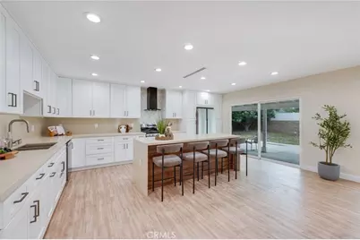 17633 Nordhoff Street, Northridge, CA 91325 - Photo 5