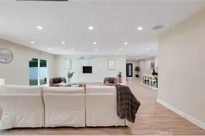 17633 Nordhoff Street, Northridge, CA 91325 - Photo 15