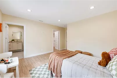 17633 Nordhoff Street, Northridge, CA 91325 - Photo 39