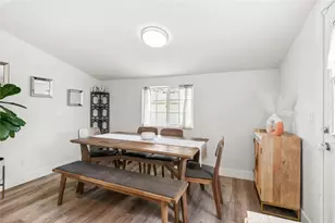 7118 Valmont St, Tujunga, CA 91042 - Photo 15