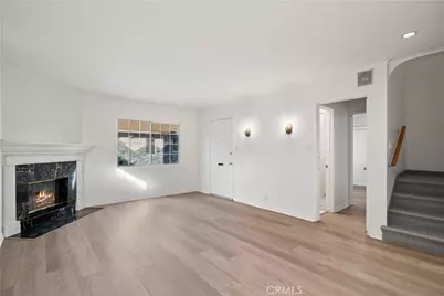 4918 Cahuenga, North Hollywood, CA 91601 - Photo 5