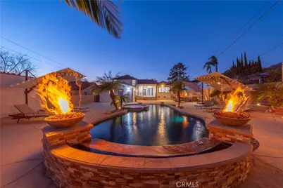 902 E Walnut Avenue, Burbank, CA 91501 - Photo 31