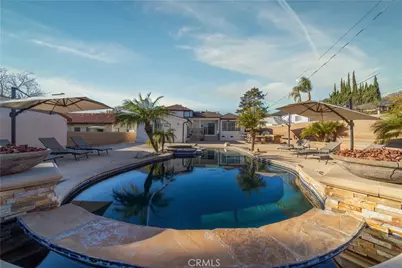 902 E Walnut Avenue, Burbank, CA 91501 - Photo 21