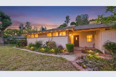 11246 Denivelle Place, Tujunga, CA 91042 - Photo 11