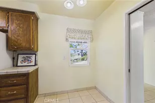 11246 Denivelle Pl, Tujunga, CA 91042 - Photo 23