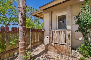 11246 Denivelle Pl, Tujunga, CA 91042 - Photo 5