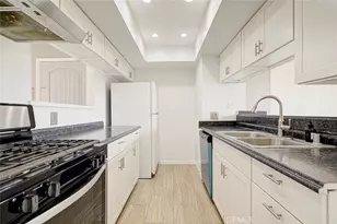 1013 Allen, Glendale, CA 91201 - Photo 13