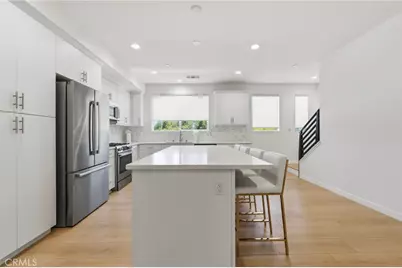 13107 W Lumina Way, Los Angeles, CA 91401 - Photo 17