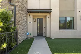13107 W Lumina Way, Los Angeles, CA 91401 - Photo 7