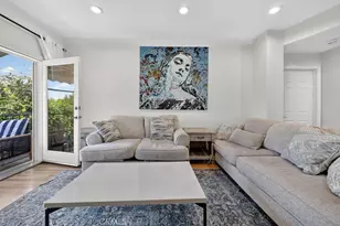 12407 Moorpark St, Studio City, CA 91604 - Photo 13