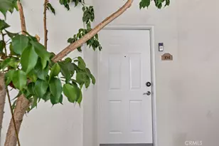 12407 Moorpark St, Studio City, CA 91604 - Photo 35