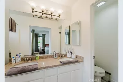 30459 Jasmine Valley Drive, Canyon Country, CA 91387 - Photo 33