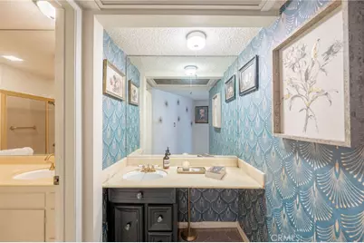 2260 N Cahuenga ##507, Los Angeles, CA 90068 - Photo 17