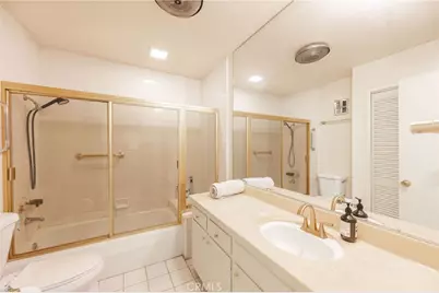 2260 N Cahuenga ##507, Los Angeles, CA 90068 - Photo 19