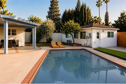 5525 Costello Avenue, Los Angeles, CA 91401 - Photo 3