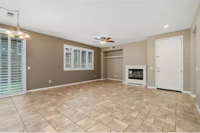 28377 Mirabelle Lane, Saugus, CA 91350 - Photo 7