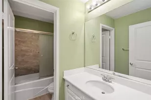 28377 Mirabelle Ln, Saugus, CA 91350 - Photo 27