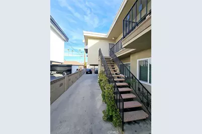 337 Riverdale, Glendale, CA 91204 - Photo 3