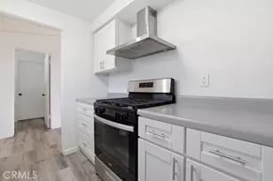 13009 Jamie Ave, Sylmar, CA 91342 - Photo 29
