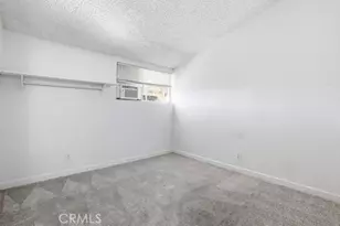 13009 Jamie Ave, Sylmar, CA 91342 - Photo 17