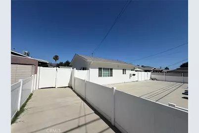 7856 Ledge, Los Angeles, CA 91352 - Photo 3