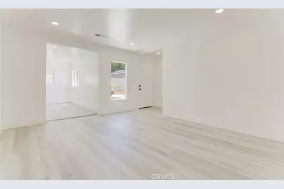 11943 Strathern Street, North Hollywood, CA 91605 - Photo 47