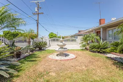 11943 Strathern Street, North Hollywood, CA 91605 - Photo 7