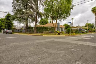 15556 Valerio, Van Nuys, CA 91406 - Photo 45