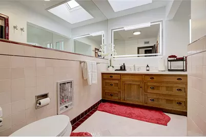 15556 Valerio, Van Nuys, CA 91406 - Photo 33