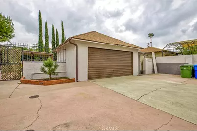 15556 Valerio, Van Nuys, CA 91406 - Photo 41