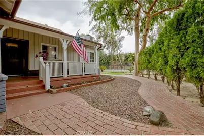 15556 Valerio, Van Nuys, CA 91406 - Photo 5