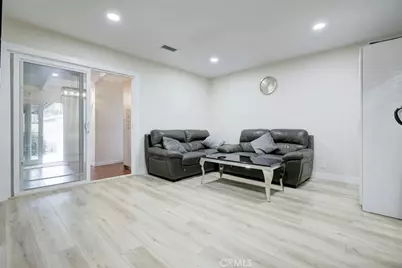 15556 Valerio, Van Nuys, CA 91406 - Photo 29